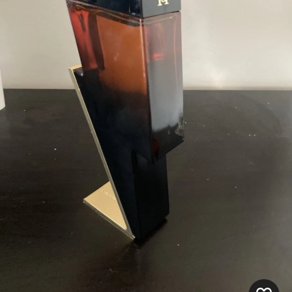 Carolina Herrera Black and Brown Candle Holder